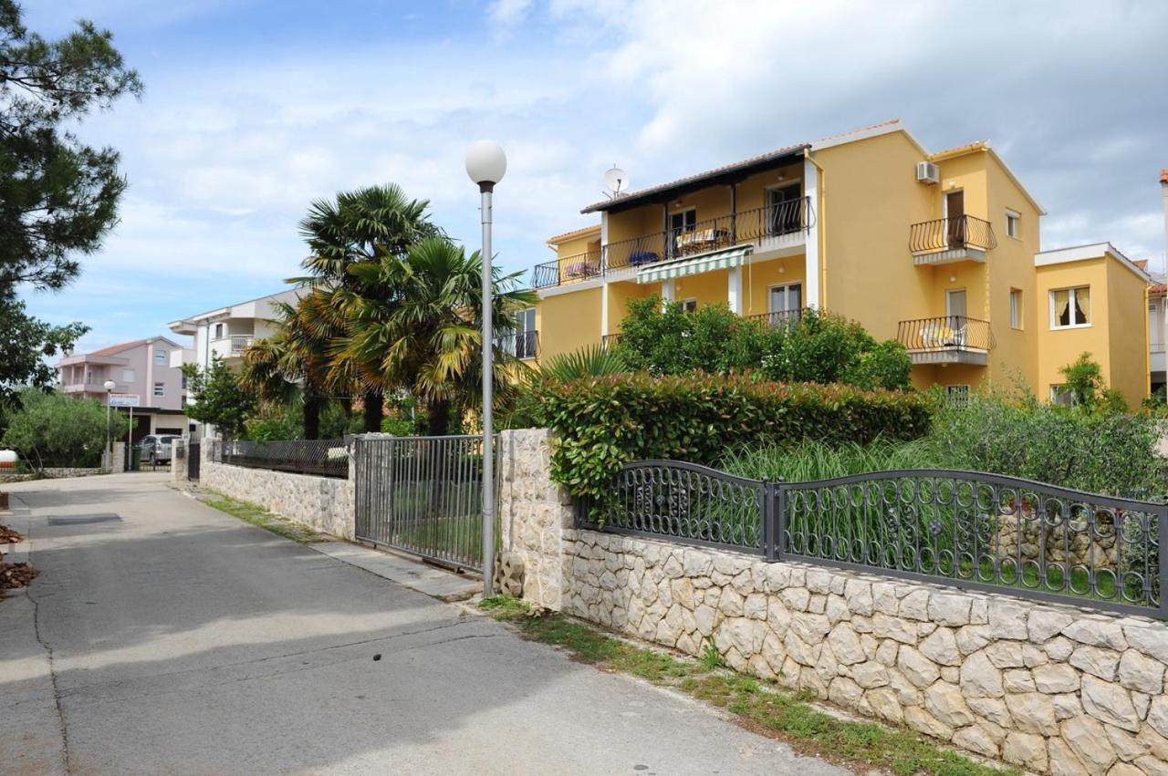 Apartments With A Parking Space Zadar - Diklo, Zadar - 5880 エクステリア 写真
